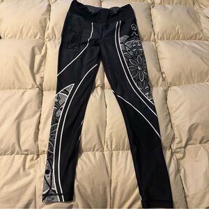 INKnBURN Healing Mandala leggings